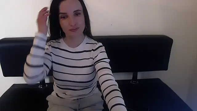 LaimaV  online show from 14, 3, 2026