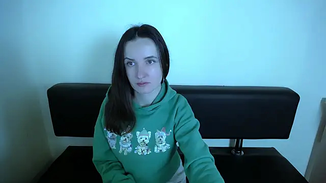 Snapshot of LaimaV_ chatting on 30, 11, 2025 LaimaV online show from 30, 11, 2025