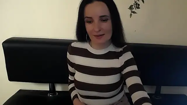 LaimaV  online show from 6, 4, 2026