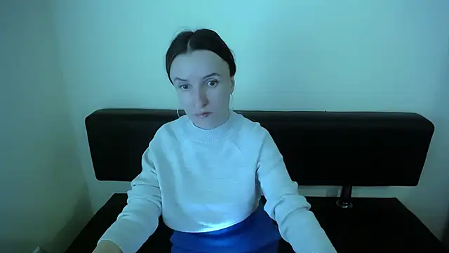 Snapshot of LaimaV_ chatting on 2, 12, 2025 LaimaV online show from 2, 12, 2025