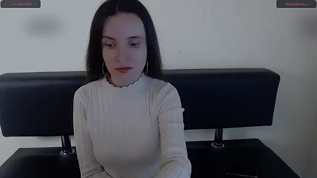 LaimaV  online show from 10, 3, 2026