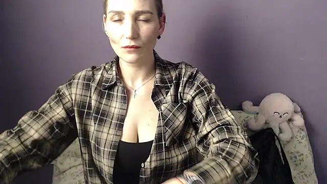  sexy lady online show from 1, 12, 2025