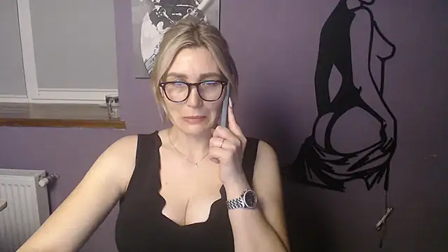 sexy lady online show from 14, 5, 2026