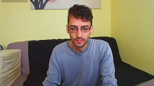 Snapshot of HungEddy chatting on 9, 10, 2025 HungEddy online show from 9, 10, 2025