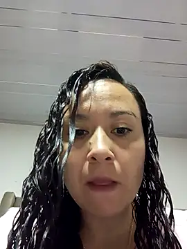 Snapshot of RenataSexy_ chatting on 5, 3, 2025 RenataSexy  online show from 5, 3, 2025