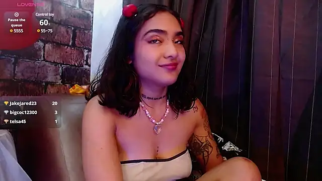 HelenaSwani online show from 13, 3, 2025