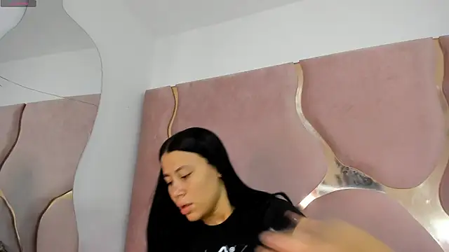 Snapshot of Sofia-candyht chatting on 10, 5, 2026 Sofia-candyht online show from 10, 5, 2026