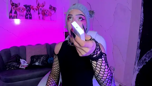 melodybonss  online show from 7, 10, 2025
