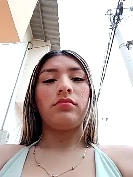 Snapshot of GIRL_DONCELLA chatting on 27, 1, 2025 GIRL DONCELLA online show from 27, 1, 2025