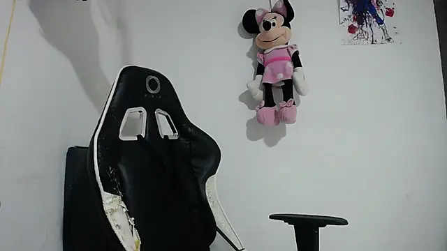 Snapshot of bulma_milk chatting on 10, 9, 2025 bulma milk online show from 10, 9, 2025