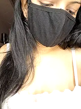 Nisha027 online show from 3, 11, 2025