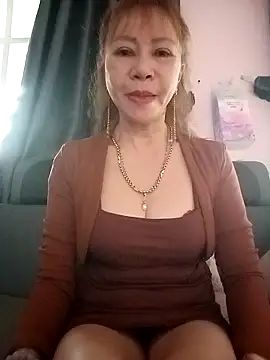 Snapshot of Baby-sexysweet69 chatting on 21, 11, 2025 Baby-sexysweet69 online show from 21, 11, 2025