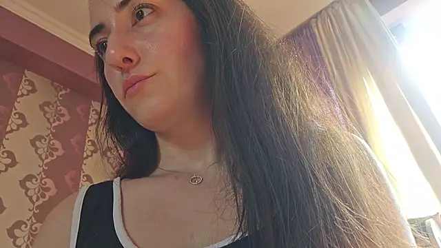 Snapshot of AlejandraDelaney chatting on 21, 6, 2026 AlejandraDelaney online show from 21, 6, 2026