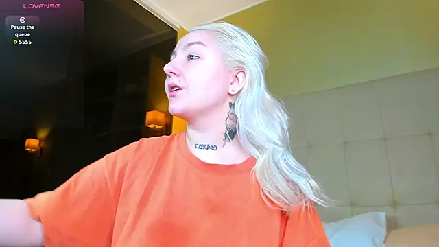 Debbie Taylor online show from 25, 2, 2026