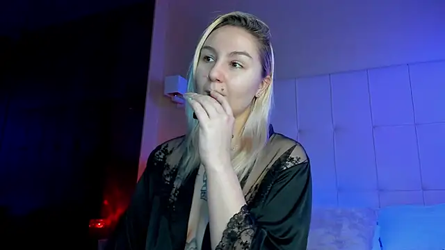 Debbie Taylor online show from 18, 10, 2025