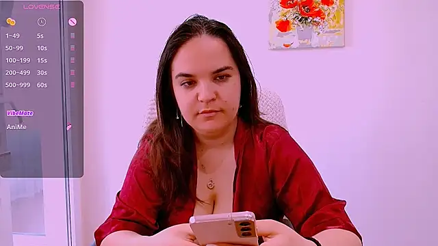 Snapshot of Ella-Diamond chatting on 5, 5, 2026 Ella-Diamond online show from 5, 5, 2026