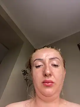BrigitDani  online show from 9, 9, 2025