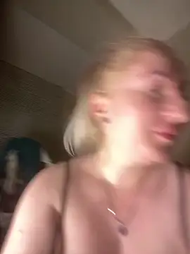 BrigitDani  online show from 12, 2, 2025