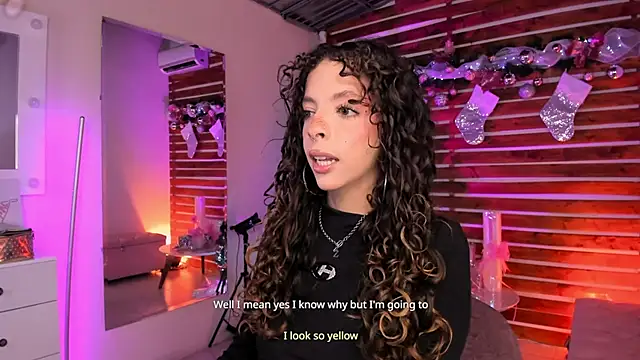 Sapphire Venuss online show from 16, 12, 2025