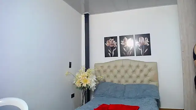 lily f00x online show from 27, 2, 2026