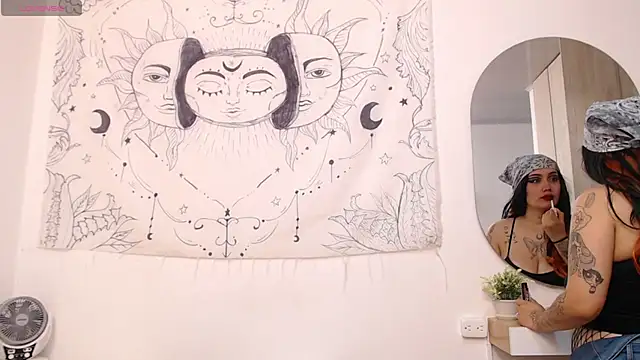 lily f00x online show from 28, 2, 2026