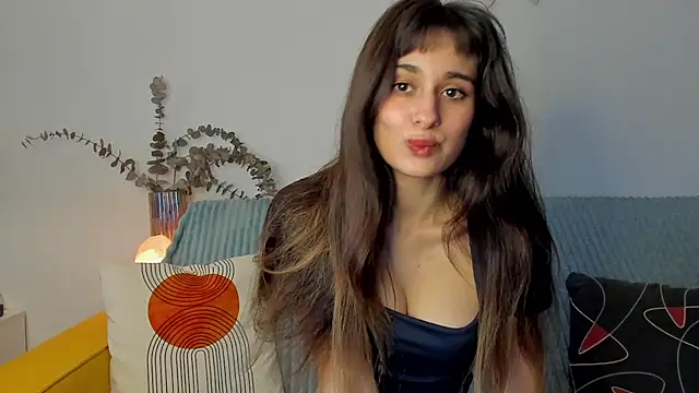 erika hoiree online show from 3, 11, 2025