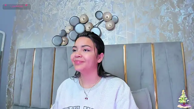 KimDevinne online show from 21, 12, 2025