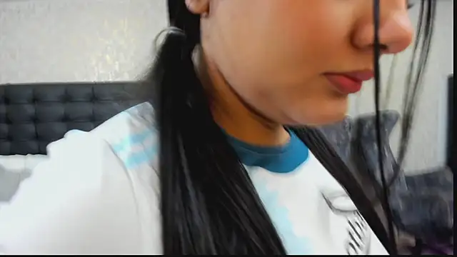 Snapshot of AmaliaDalton chatting on 1, 6, 2026 AmaliaDalton online show from 1, 6, 2026