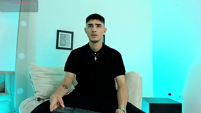 Snapshot of PhilipRich chatting on 24, 1, 2025 PhilipRich online show from 24, 1, 2025