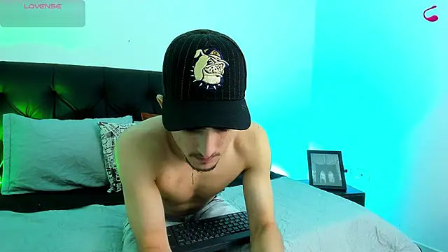 Snapshot of PhilipRich chatting on 24, 2, 2025 PhilipRich online show from 24, 2, 2025
