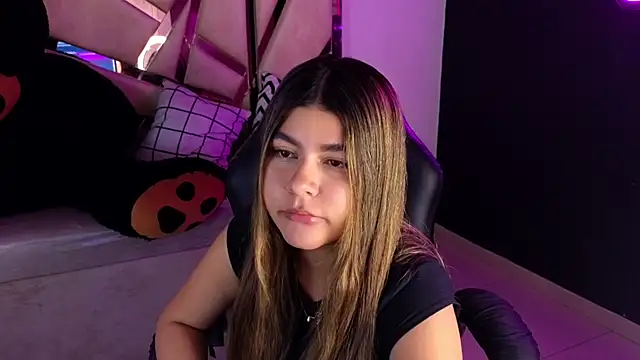 emmalee 01a online show from 20, 2, 2025