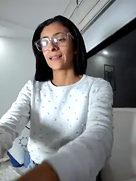 thedianakaro online show from 9, 2, 2025