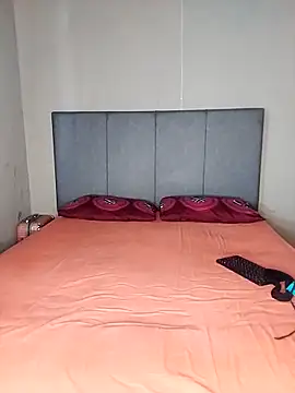 ThickPearlx23 online show from 7, 1, 2026