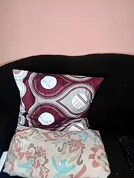 Snapshot of ThickPearlx23 chatting on 25, 9, 2025 ThickPearlx23 online show from 25, 9, 2025
