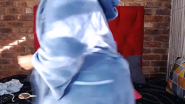 ThickPearlx23 online show from 5, 6, 2026