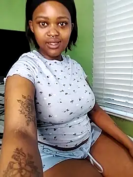 ThickPearlx23 online show from 23, 10, 2025