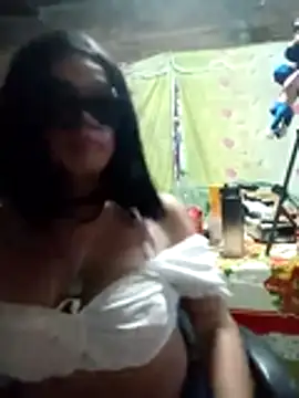 yovana13 online show from 7, 2, 2026