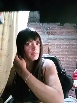 yovana13 online show from 15, 6, 2026