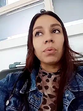 Luci And Sofi online show from 24, 2, 2026