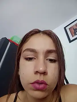 Snapshot of Luci_And_Sofi chatting on 28, 5, 2026 Luci And Sofi online show from 28, 5, 2026