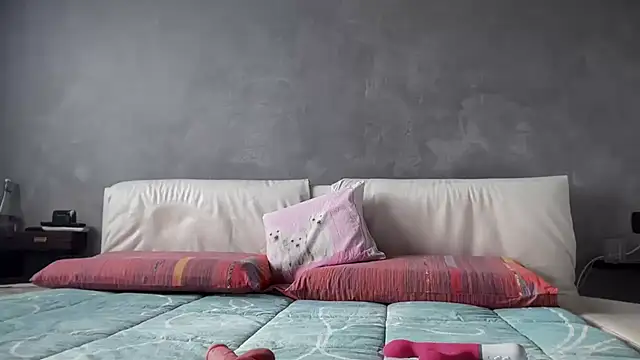 Snapshot of Elektra250 chatting on 2, 12, 2024 Elektra250 online show from 2, 12, 2024