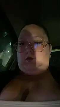 Chloee ep online show from 27, 11, 2025