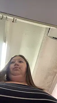 Chloee ep online show from 7, 4, 2026