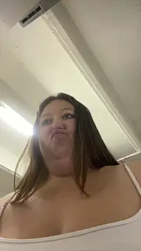 Chloee ep online show from 24, 3, 2026