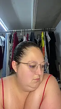 Snapshot of Chloee_ep chatting on 20, 7, 2026 Chloee ep online show from 20, 7, 2026