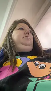 Chloee ep online show from 20, 4, 2026