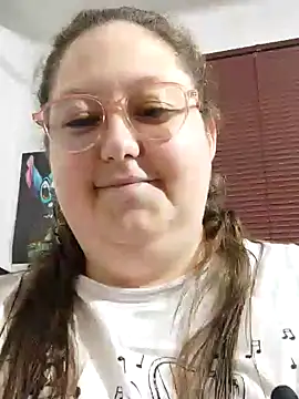 Chloee ep online show from 26, 1, 2025