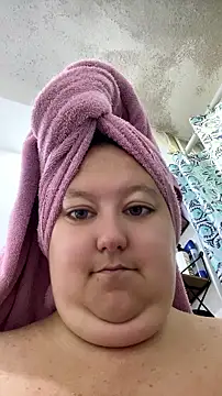 Snapshot of Chloee_ep chatting on 5, 7, 2026 Chloee ep online show from 5, 7, 2026