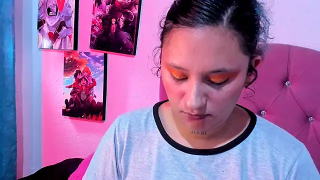 Mila nixon02 online show from 6, 4, 2026