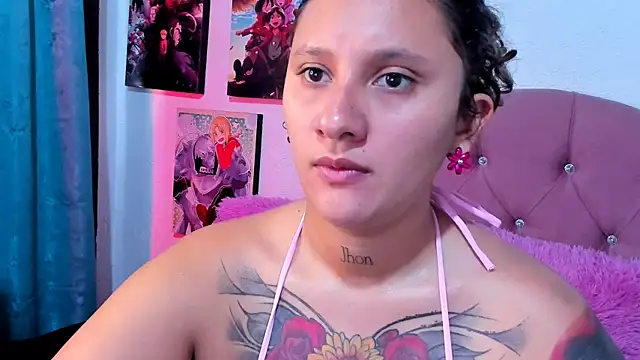 Snapshot of Mila_nixon02 chatting on 21, 11, 2025 Mila nixon02 online show from 21, 11, 2025